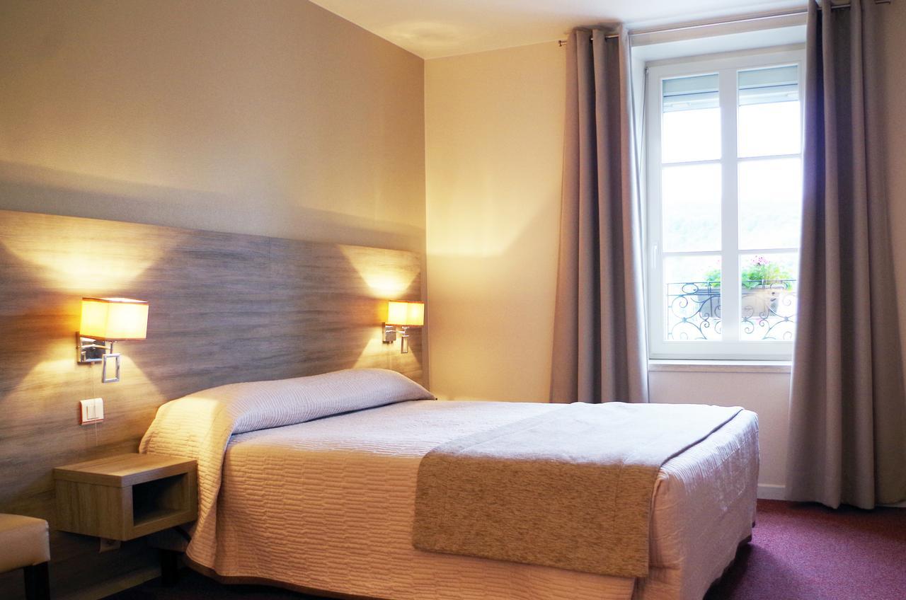 Hotel Le Roosevelt Givet Exterior photo